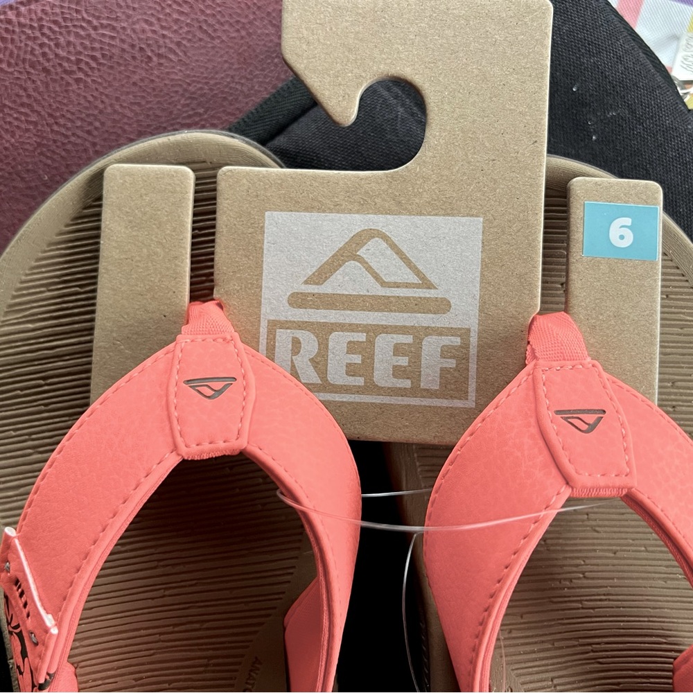 Reef Santa Ana Women’s sandals NEW WITH TAGS size six 6